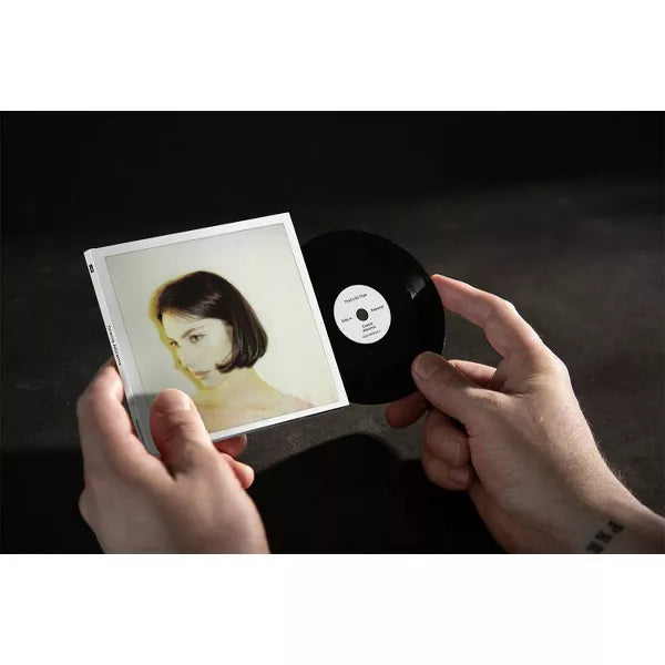Gracie Abrams - That's So True/I Love You, I’m Sorry Tiny Vinyl Edition (Target Exclusive, vinyl 4 inch) USA - DEFECTO - - Black Vinyl Records Spain