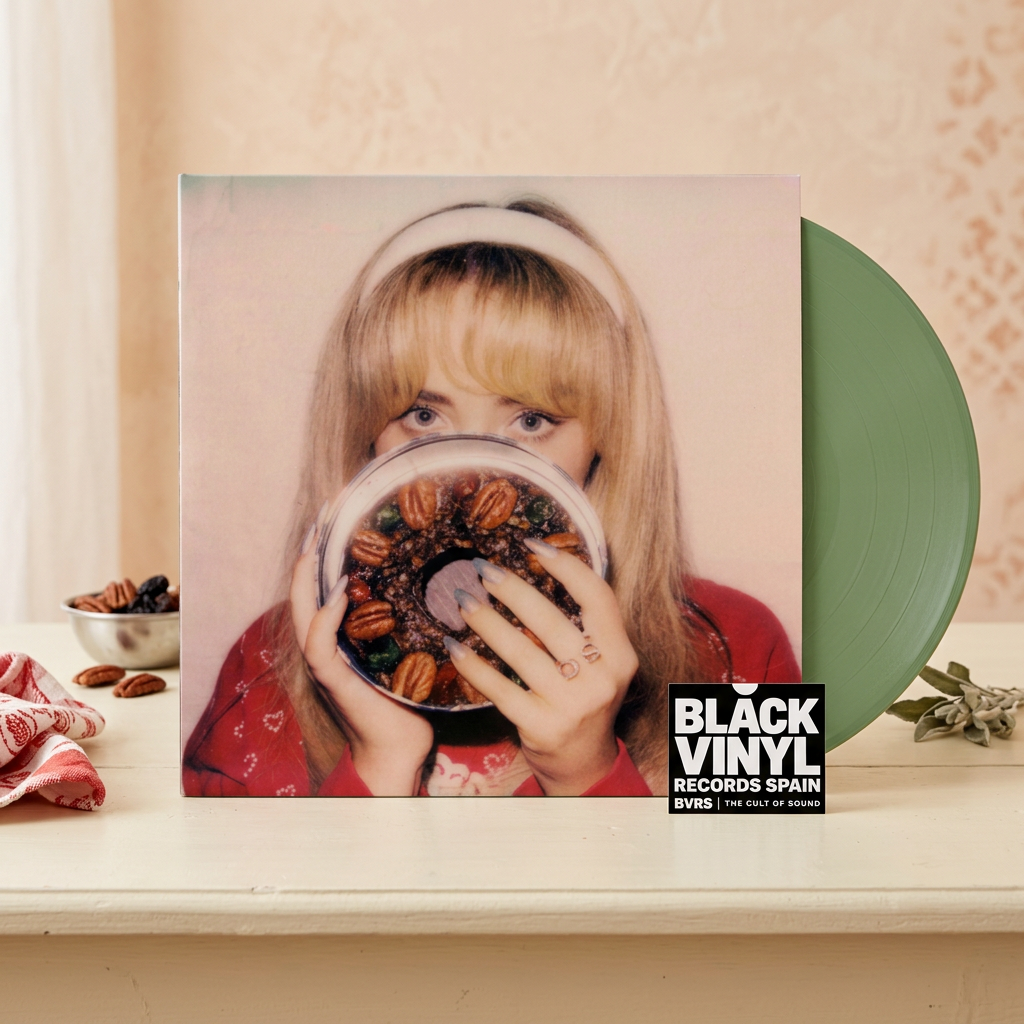 BVRS con vinilo verde, ambiente cálido de cocina y detalles inspirados en la portada