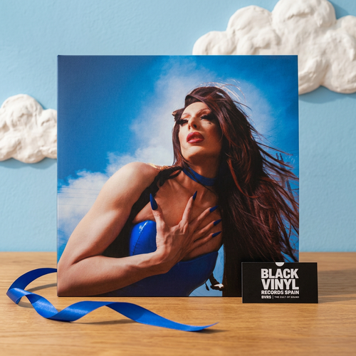 BVRS inspirada en el cielo y el azul intenso de la portada