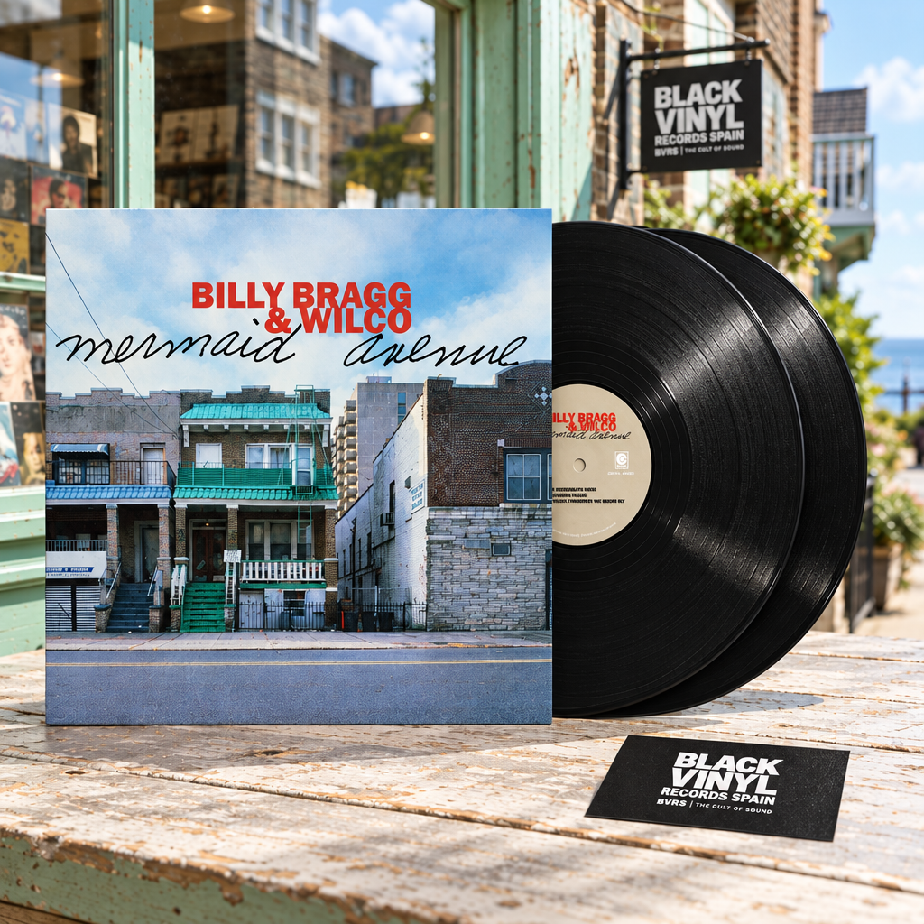 Billy Bragg & Wilco - Mermaid Avenue con dos vinilos negros en una escena editorial BVRS