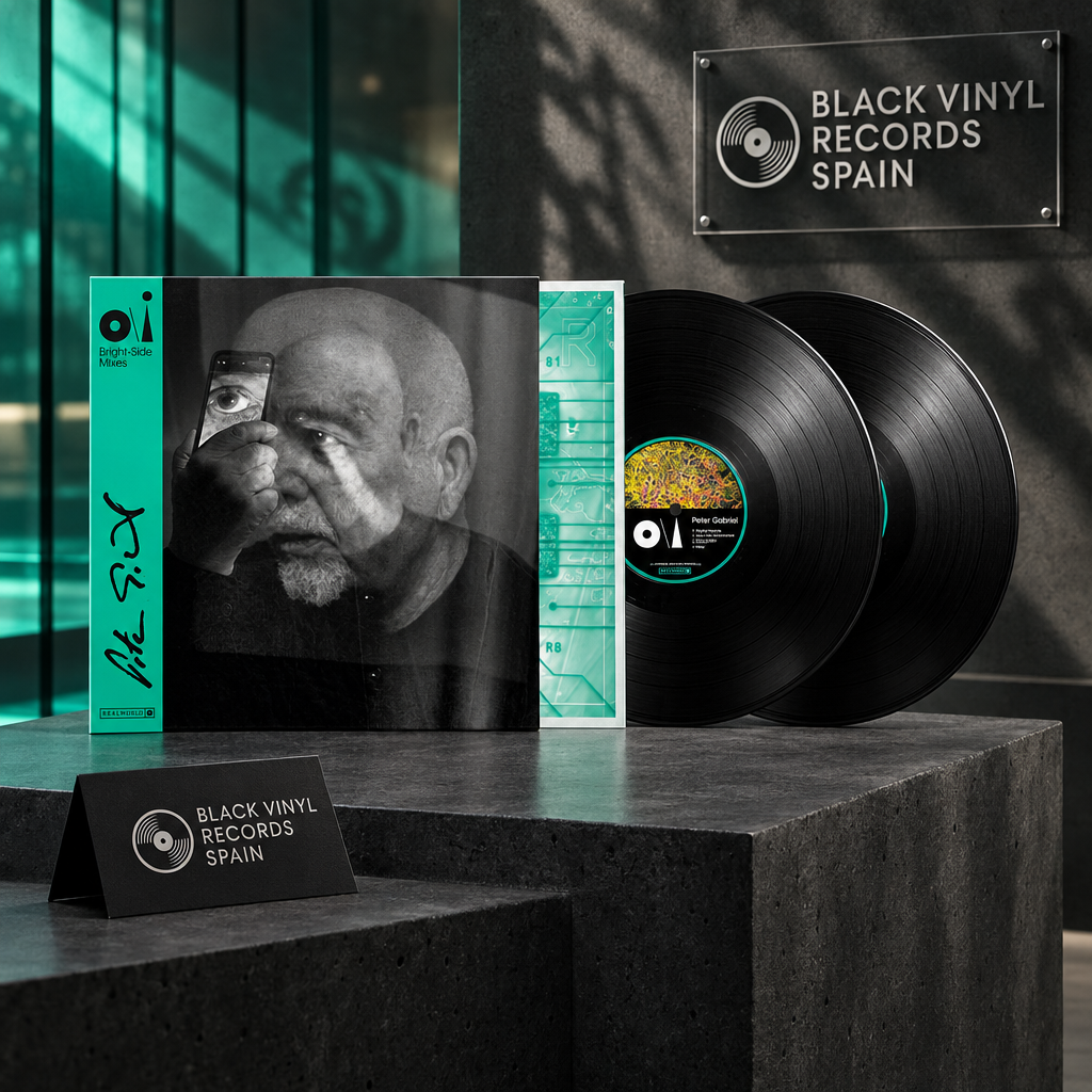 Peter Gabriel Bright-Side Mixes con dos vinilos negros en escena editorial BVRS