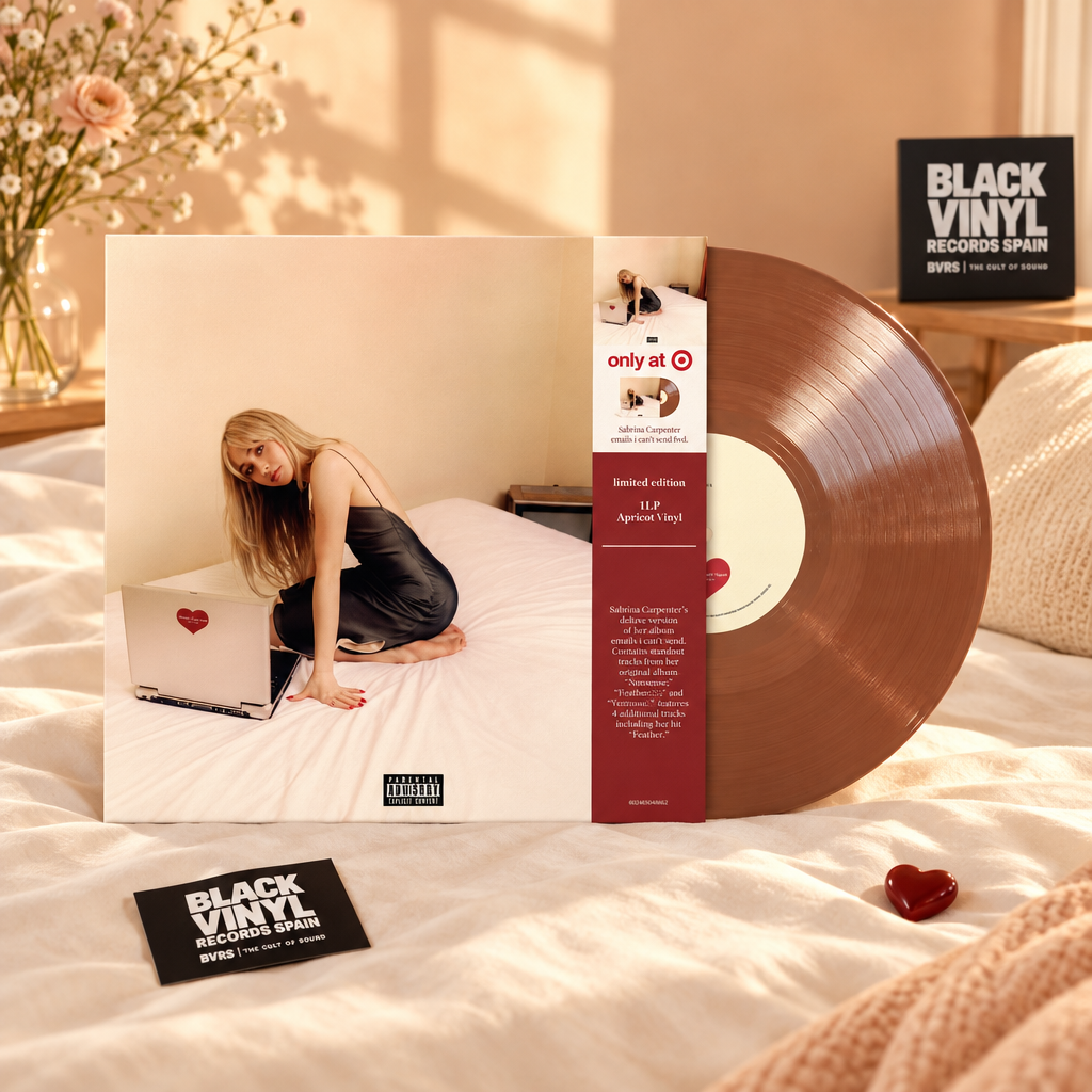 Vinilo con fondo cálido en crema y albaricoque y elementos de Black Vinyl Records Spain